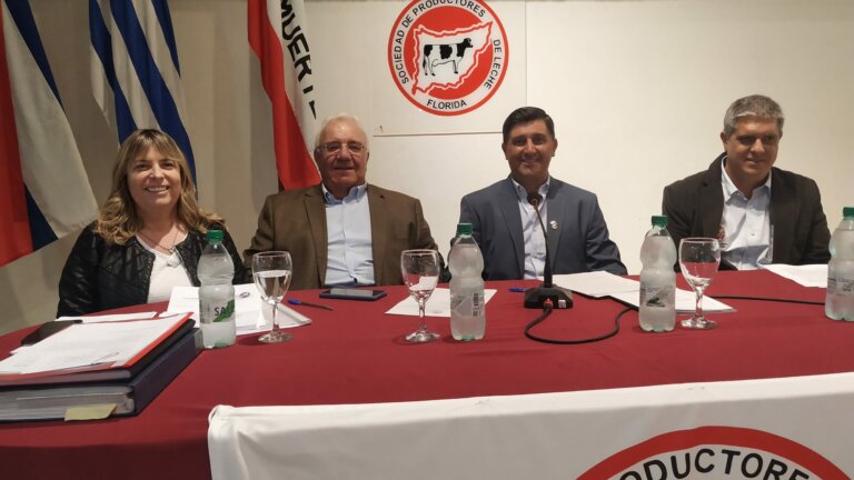 Lee más sobre el artículo Crecen las matrículas en rojo y consideran grave la situación financiera en la lechería