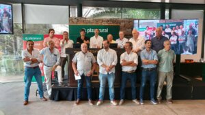 Lee más sobre el artículo Plaza Rural de fiesta con cuatro  millones de vacunos vendidos en más de veinte años