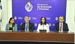 Lee más sobre el artículo La economía mejora su «nota» con perspectiva estable