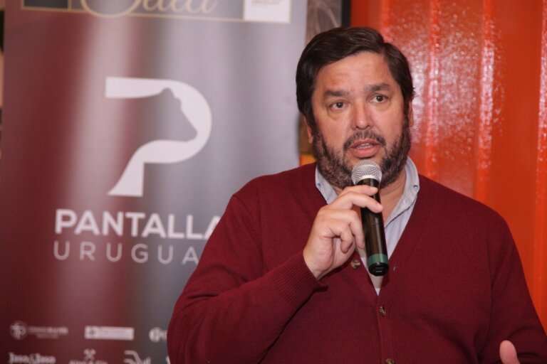 Lee más sobre el artículo Súper venta de terneros y terneras Select en Pantalla Uruguay