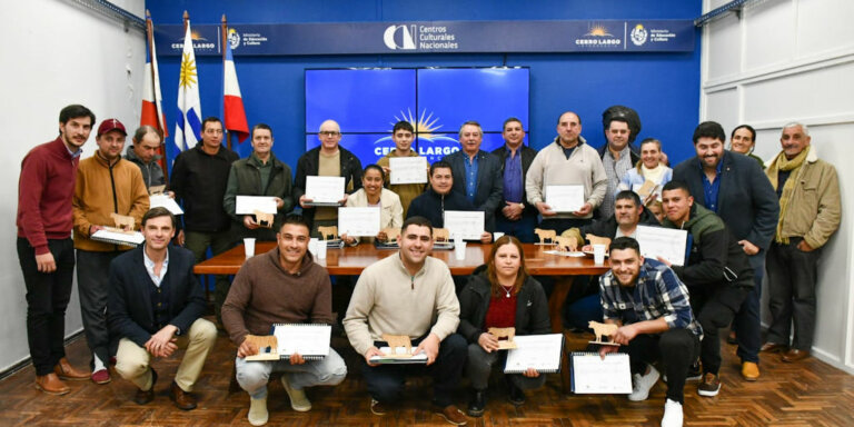 Lee más sobre el artículo Casi treinta operarios de carnicerías fueron capacitados en Cerro Largo