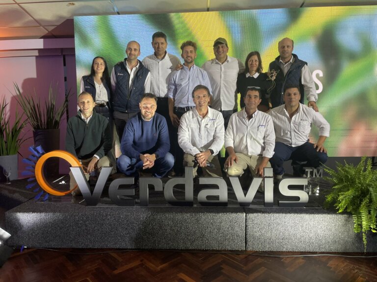 Lee más sobre el artículo Más de 120 productores y técnicos en el lanzamiento de insecticida Verdavis de Syngenta