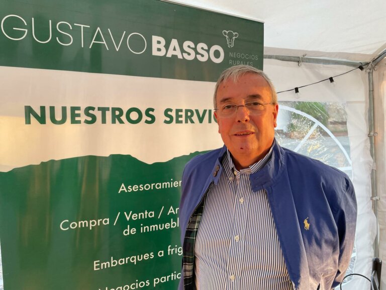 Lee más sobre el artículo Satisfacción por la venta de toros en los 90 años de la Agropecuaria de Lavalleja