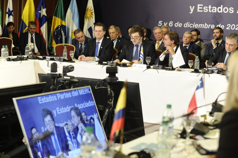Lee más sobre el artículo La nueva alianza de inversiones y comercio más allá de la foto