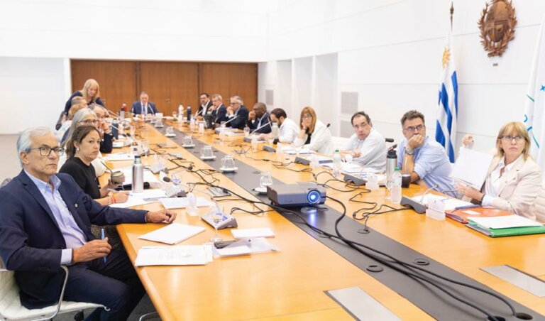 Lee más sobre el artículo El gobierno renegociará el acuerdo sobre el proyecto Neptuno Arazatí