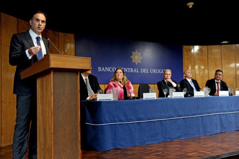 Lee más sobre el artículo El Banco Central «supervisará» a empresas que capten inversiones