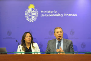 Lee más sobre el artículo Bajan los combustibles y se modifica la forma de fijar precios