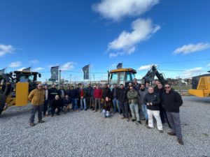 Lee más sobre el artículo Interagrovial y John Deere realizaron una jornada exclusiva para líderes de la construcción, el agro y el sector forestal
