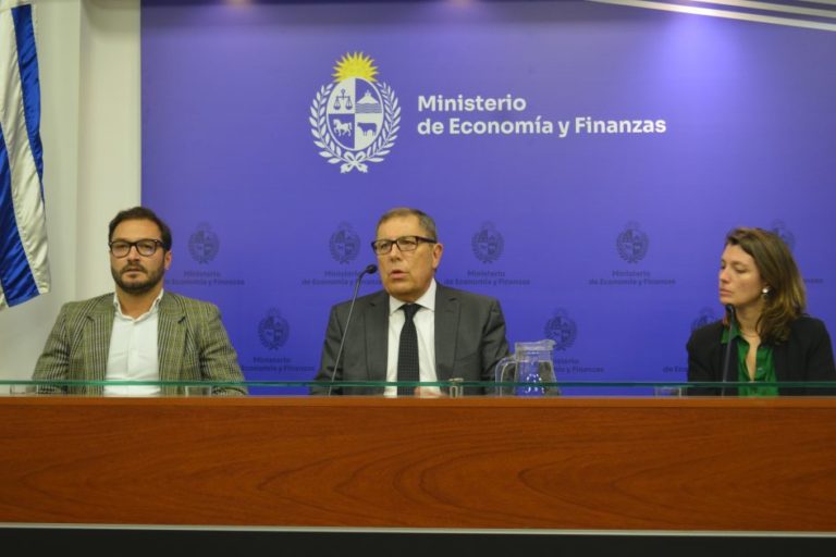 Lee más sobre el artículo Gobierno refuerza incentivos para atraer inversiones productivas