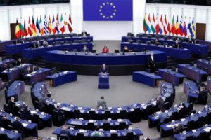Lee más sobre el artículo El Parlamento Europeo paraliza el acuerdo con el Mercosur y lo envía a la justicia 