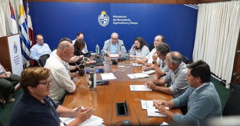 Lee más sobre el artículo El Gobierno y Campo Unido coordinan acciones ante déficit hídrico