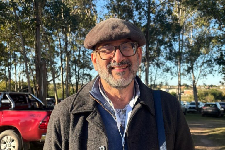 Lee más sobre el artículo MGAP impulsa soberanía técnica contra la bichera y digitaliza el control de la garrapata