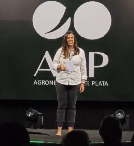 Lee más sobre el artículo La innovación baja a tierra en Dolores con el concepto «Ver para Crecer»