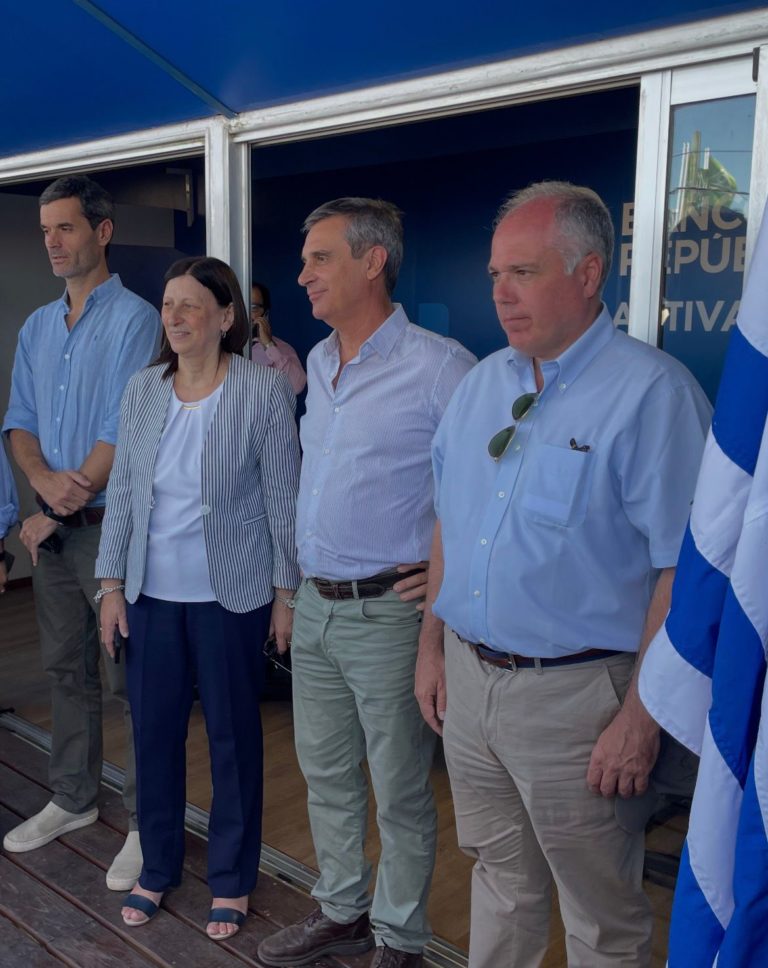 Lee más sobre el artículo BROU: 130 años de trayectoria y medidas de «oxígeno financiero» para el sector