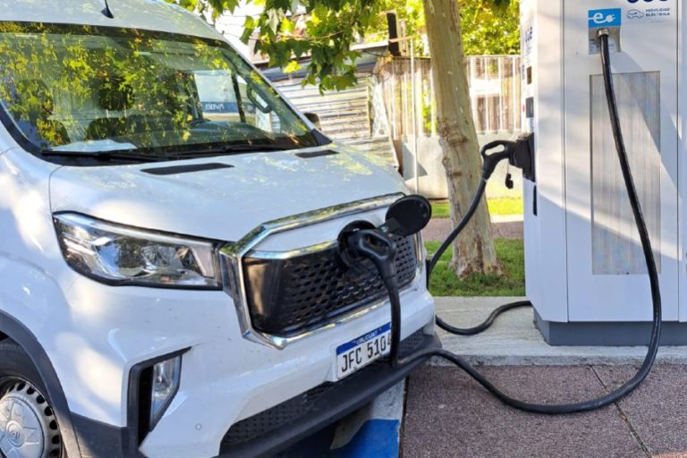 Lee más sobre el artículo Movilidad eléctrica: los proyectos que incorporan vehículos de la matriz acceden a mayores beneficios fiscales