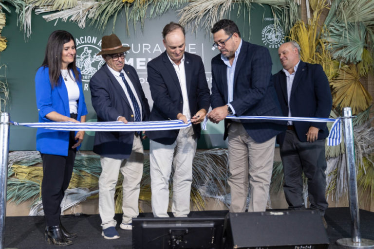 Lee más sobre el artículo ARU inaugura la Rural de Melilla con fuertes reclamos por la «burocracia estatal» y las restricciones ambientales