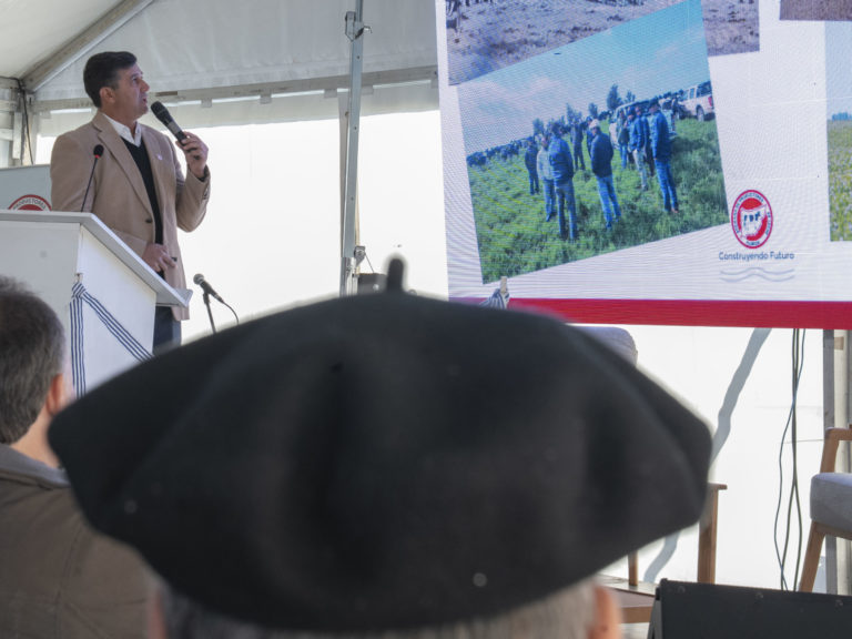 Lee más sobre el artículo Florida se consolidó como el epicentro del sector lácteo la Zafra Lechera 2027 bajo la consigna «Construyendo Futuro»