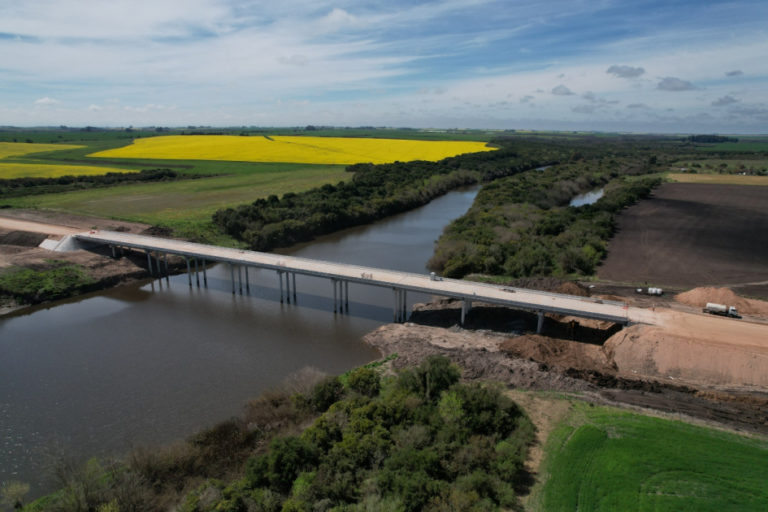 Lee más sobre el artículo El MTOP habilitó un bypass provisorio en Dolores y proyecta la obra definitiva para 2026