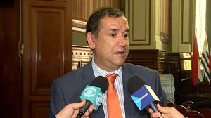 Lee más sobre el artículo Da Silva calificó de «devastador» el aumento del gasoil y apuntó contra el Frente Amplio