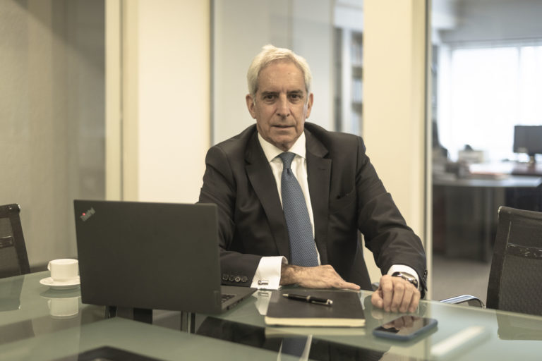 Lee más sobre el artículo Cómo usar la modelización financiera en la empresa para evaluar escenarios y preparar una matriz de riesgos