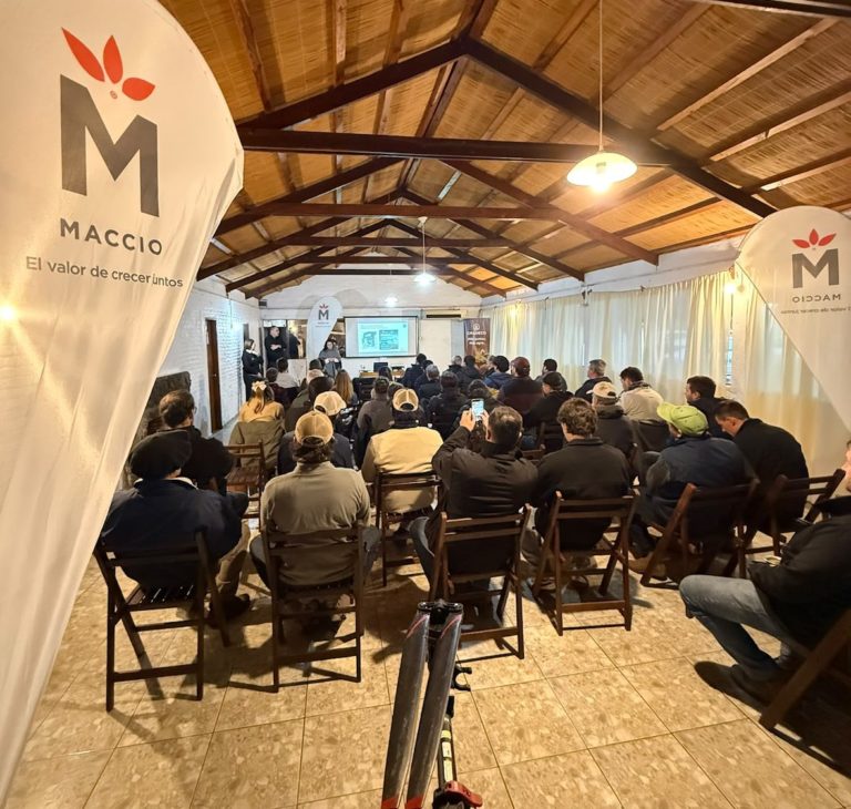 Lee más sobre el artículo Macció Tecnología presentó en Cradeco la línea de drones XAG: innovación ante una zafra desafiante
