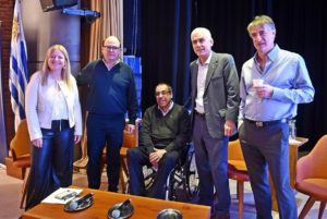 Lee más sobre el artículo Flores da un salto hacia el futuro digital con la presentación de su asistente virtual «Inés»